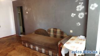 Сдаю <a class='adt__geo' href='/nerukhomist/orenda-kvartyr-budynkiv/kvartyry/kyiv-misto/q-1-кімнатні/'>1 кімната</a>-комнатную квартиру