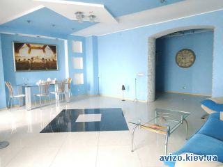 Сдаю <a class='adt__geo' href='/nerukhomist/orenda-kvartyr-budynkiv/kimnaty/kyiv-misto/q-3-кімнатні/'>3 кімнати</a>-комнатную квартиру, ст.м. Позняки