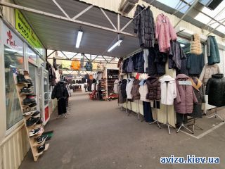 Здам ролет під торгівлю, метро Почайна