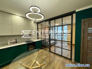 Продается <a class='adt__geo' href='/nerukhomist/prodazh-kvartyr-budynkiv/kvartyry/kyiv-misto/q-2-кімнатні/'>2 кімнати</a>-комнатная квартира