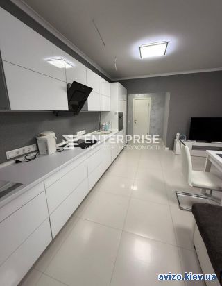 Продается <a class='adt__geo' href='/nerukhomist/prodazh-kvartyr-budynkiv/kvartyry/kyiv-misto/q-2-кімнатні/'>2 кімнати</a>-комнатная квартира