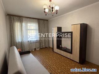 Аренда <a class='adt__geo' href='/nerukhomist/orenda-kvartyr-budynkiv/kvartyry/kyiv-misto/q-1-кімнатні/'>1 кімната</a>-комнатной квартиры, ст.м. Академгородок