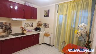 Сдам <a class='adt__geo' href='/nerukhomist/orenda-kvartyr-budynkiv/kvartyry/kyivska-oblast/q-1-кімнатні/'>1 кімната</a>-комнатную квартиру, Вышгород