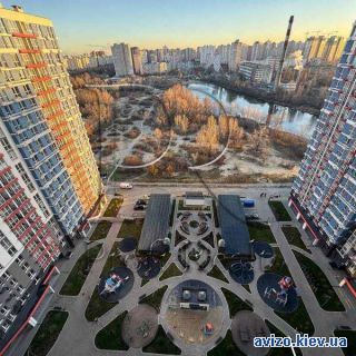 <a class='adt__geo' href='/nerukhomist/prodazh-kvartyr-budynkiv/kvartyry/kyiv-misto/q-2-кімнатні/'>2 кімнати</a>-комнатная квартира