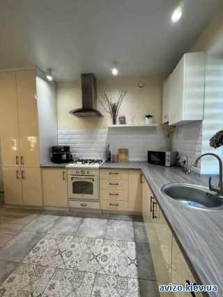 Продаю таунхаус, Фурсы