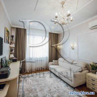 Продажа <a class='adt__geo' href='/nerukhomist/prodazh-kvartyr-budynkiv/kvartyry/kyiv-misto/q-3-кімнатні/'>3 кімнати</a>-комнатной квартиры