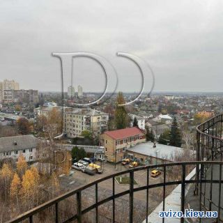 Продажа <a class='adt__geo' href='/nerukhomist/prodazh-kvartyr-budynkiv/kvartyry/kyivska-oblast/q-3-кімнатні/'>3 кімнати</a>-комнатной квартиры, Бровары