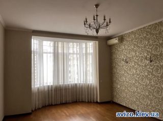 Продажа <a class='adt__geo' href='/nerukhomist/prodazh-kvartyr-budynkiv/kvartyry/kyiv-misto/q-2-кімнатні/'>2 кімнати</a>-комнатной квартиры, ст.м. Позняки