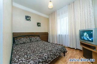 Продается <a class='adt__geo' href='/nerukhomist/orenda-kvartyr-budynkiv/kvartyry/kyiv-misto/q-1-кімнатні/'>1 кімната</a>-комнатная квартира, ст.м. Дарница