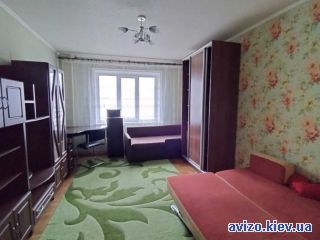 Сдаю <a class='adt__geo' href='/nerukhomist/orenda-kvartyr-budynkiv/kvartyry/kyiv-misto/q-2-кімнатні/'>2 кімнати</a>-комнатную квартиру