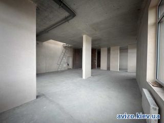 Продается <a class='adt__geo' href='/nerukhomist/prodazh-kvartyr-budynkiv/kvartyry/kyiv-misto/q-багатокімнатні/'>5 кімнат</a>-комнатная квартира, ст.м. Оболонь