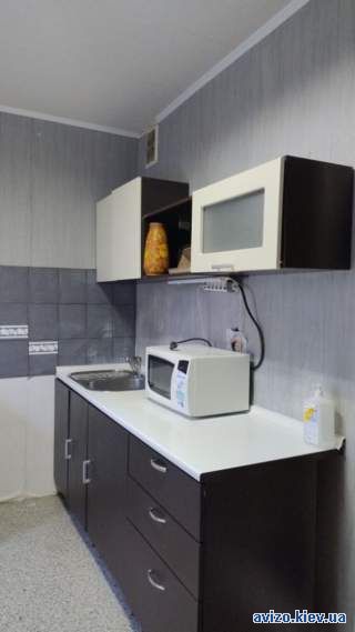 Продам 1 кімнатну кватриру  проспект Червоної Калини 5, Троєщина