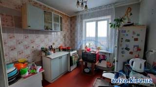 Терміново продаєтьс двох кімнатна квартира в на масиві Незалежності