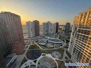Продаю <a class='adt__geo' href='/nerukhomist/prodazh-kvartyr/kyiv/q-3-кімнатні/'>3 кімнати</a>-комнатную квартиру