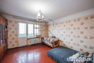 Продается <a class='adt__geo' href='/nerukhomist/prodazh-kvartyr/kyiv/q-3-кімнатні/'>3 кімнати</a>-комнатная квартира