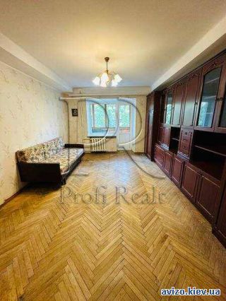 <a class='adt__geo' href='/nerukhomist/prodazh-kvartyr/kyiv/q-2-кімнатні/'>2 кімнати</a>-комнатная квартира, ст.м. Левобережная