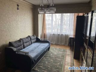 Продаю <a class='adt__geo' href='/nerukhomist/prodazh-kvartyr/kyiv/q-1-кімнатні/'>1 кімната</a>-комнатную квартиру, ст.м. Лесная
