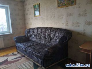 Продам <a class='adt__geo' href='/nerukhomist/prodazh-kvartyr/kyiv/q-2-кімнатні/'>2 кімнати</a>-комнатную квартиру