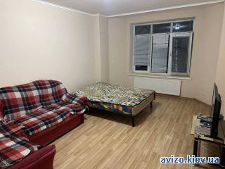 Продам <a class='adt__geo' href='/nerukhomist/prodazh-kvartyr/kyiv/q-1-кімнатні/'>1 кімната</a>-комнатную квартиру, ст.м. Шулявская