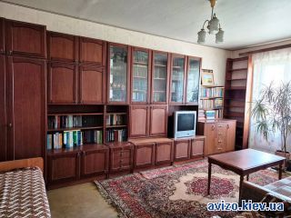 Продам <a class='adt__geo' href='/nerukhomist/prodazh-kvartyr/kyiv/q-2-кімнатні/'>2 кімнати</a>-комнатную квартиру