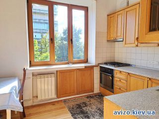 Сдается <a class='adt__geo' href='/nerukhomist/orenda-kvartyr-dovhostrokovo/kyiv/q-2-кімнатні/'>2 кімнати</a>-комнатная квартира, ст.м. Берестейская