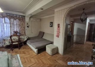 Сдаю <a class='adt__geo' href='/nerukhomist/orenda-kvartyr-dovhostrokovo/kyiv/q-2-кімнатні/'>2 кімнати</a>-комнатную квартиру, ст.м. Левобережная