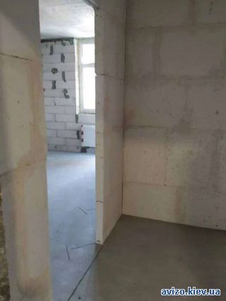 Продаю <a class='adt__geo' href='/nerukhomist/prodazh-kvartyr/kyiv/q-2-кімнатні/'>2 кімнати</a>-комнатную квартиру, ст.м. Харьковская