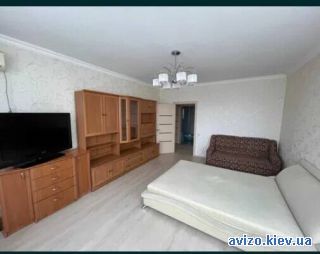 Продам <a class='adt__geo' href='/nerukhomist/prodazh-kvartyr/kyiv/q-1-кімнатні/'>1 кімната</a>-комнатную квартиру, ст.м. Позняки