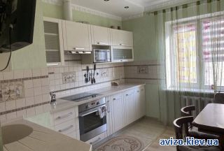 Сдается <a class='adt__geo' href='/nerukhomist/orenda-kvartyr-dovhostrokovo/kyiv/q-2-кімнатні/'>2 кімнати</a>-комнатная квартира