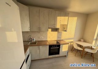 Продажа <a class='adt__geo' href='/nerukhomist/prodazh-kvartyr/kyiv/q-1-кімнатні/'>1 кімната</a>-комнатной квартиры, ст.м. Вырлица