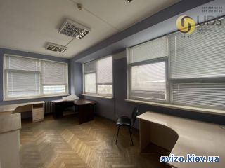 Сдается офис, ст.м. Левобережная