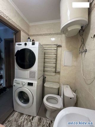 Продаю <a class='adt__geo' href='/nerukhomist/prodazh-kvartyr/kyiv/q-1-кімнатні/'>1 кімната</a>-комнатную квартиру, ст.м. Бориспольская