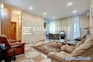 Продается <a class='adt__geo' href='/nerukhomist/prodazh-kvartyr/kyiv/q-2-кімнатні/'>2 кімнати</a>-комнатная квартира