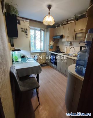 Продажа <a class='adt__geo' href='/nerukhomist/prodazh-kvartyr/kyiv/q-2-кімнатні/'>2 кімнати</a>-комнатной квартиры, ст.м. Берестейская