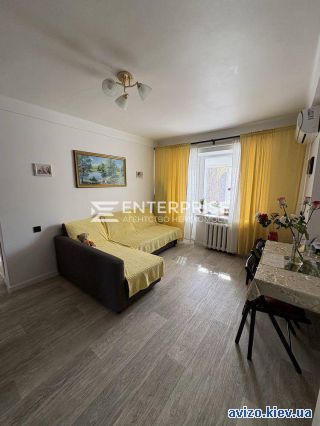 Продается <a class='adt__geo' href='/nerukhomist/prodazh-kvartyr/kyiv/q-2-кімнатні/'>2 кімнати</a>-комнатная квартира