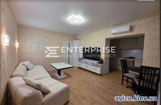 Продается <a class='adt__geo' href='/nerukhomist/prodazh-kvartyr/kyiv/q-2-кімнатні/'>2 кімнати</a>-комнатная квартира, ст.м. Университет