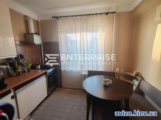 Продам <a class='adt__geo' href='/nerukhomist/prodazh-kvartyr/kyiv/q-2-кімнатні/'>2 кімнати</a>-комнатную квартиру