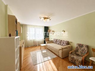 Сдам <a class='adt__geo' href='/nerukhomist/orenda-kvartyr-dovhostrokovo/kyiv/q-1-кімнатні/'>1 кімната</a>-комнатную квартиру, ст.м. Академгородок