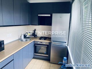 <a class='adt__geo' href='/nerukhomist/prodazh-kvartyr/kyiv/q-2-кімнатні/'>2 кімнати</a>-комнатная квартира, ст.м. Нивки