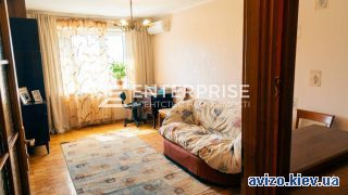 Продам <a class='adt__geo' href='/nerukhomist/prodazh-kvartyr/kyiv/q-1-кімнатні/'>1 кімната</a>-комнатную квартиру