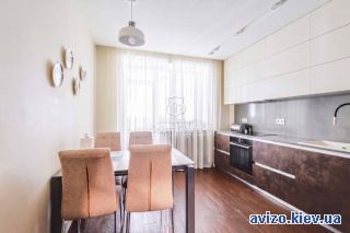 Продается <a class='adt__geo' href='/nerukhomist/prodazh-kvartyr/kyiv/q-3-кімнатні/'>3 кімнати</a>-комнатная квартира, ст.м. Осокорки