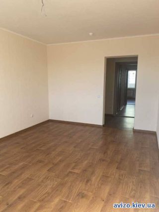 Продается <a class='adt__geo' href='/nerukhomist/prodazh-kvartyr/kyiv/q-3-кімнатні/'>3 кімнати</a>-комнатная квартира