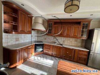 Продаю <a class='adt__geo' href='/nerukhomist/prodazh-kvartyr/kyiv/q-3-кімнатні/'>3 кімнати</a>-комнатную квартиру, ст.м. Позняки