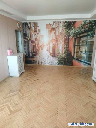 Продам <a class='adt__geo' href='/nerukhomist/prodazh-kvartyr/kyiv/q-багатокімнатні/'>5 кімнат</a>-комнатную квартиру, ст.м. Дворец Украина