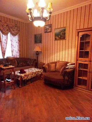 Продажа <a class='adt__geo' href='/nerukhomist/prodazh-kvartyr/kyiv/q-2-кімнатні/'>2 кімнати</a>-комнатной квартиры, ст.м. Тараса Шевченко
