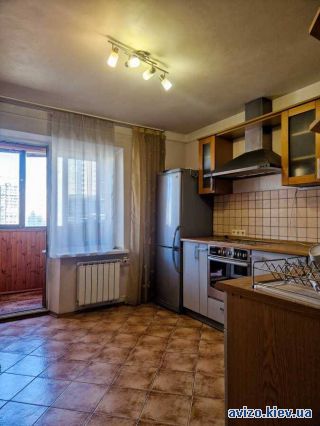 Сдам <a class='adt__geo' href='/nerukhomist/orenda-kvartyr-dovhostrokovo/kyiv/q-1-кімнатні/'>1 кімната</a>-комнатную квартиру, ст.м. Харьковская