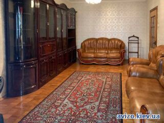 Продаю <a class='adt__geo' href='/nerukhomist/prodazh-kvartyr/kyiv/q-2-кімнатні/'>2 кімнати</a>-комнатную квартиру, ст.м. Позняки
