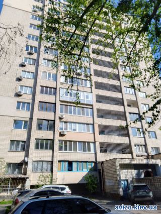 Сдается <a class='adt__geo' href='/nerukhomist/orenda-kvartyr-dovhostrokovo/kyiv/q-2-кімнатні/'>2 кімнати</a>-комнатная квартира, ст.м. Вокзальная