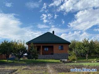 Продаж будинку с. Мала Сквирка, на березі річки Рось!