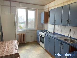 Продається 3- кімнатна квартира р-он Леваневського.